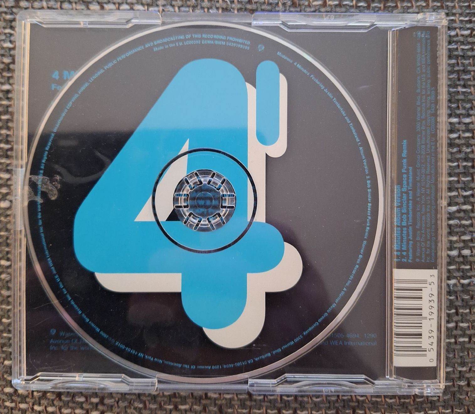 CD: Madonna 4 Minutes CD – Usato da Luzern venduto da thomarco 1