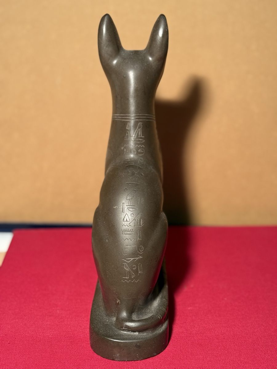 Statuette: Unique Egyptian Cat Statue, Ancient Design & Engravings – Usato da Lausanne venduto da vas_cdb2 3