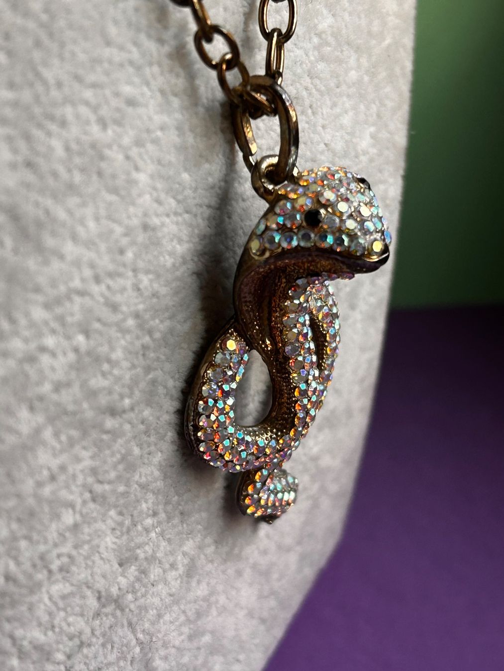 Catenine: Schlangen-Kette KOBRA WEISS Strass – Usato da Dittingen venduto da Bellevista 2