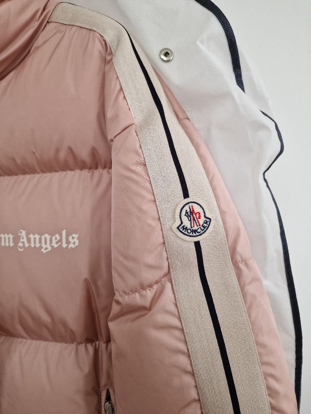 Moncler Vestes: Doudoune Moncler × Palm Angels – D'occasion à Yverdon-les-Bains par Ed9lude 2