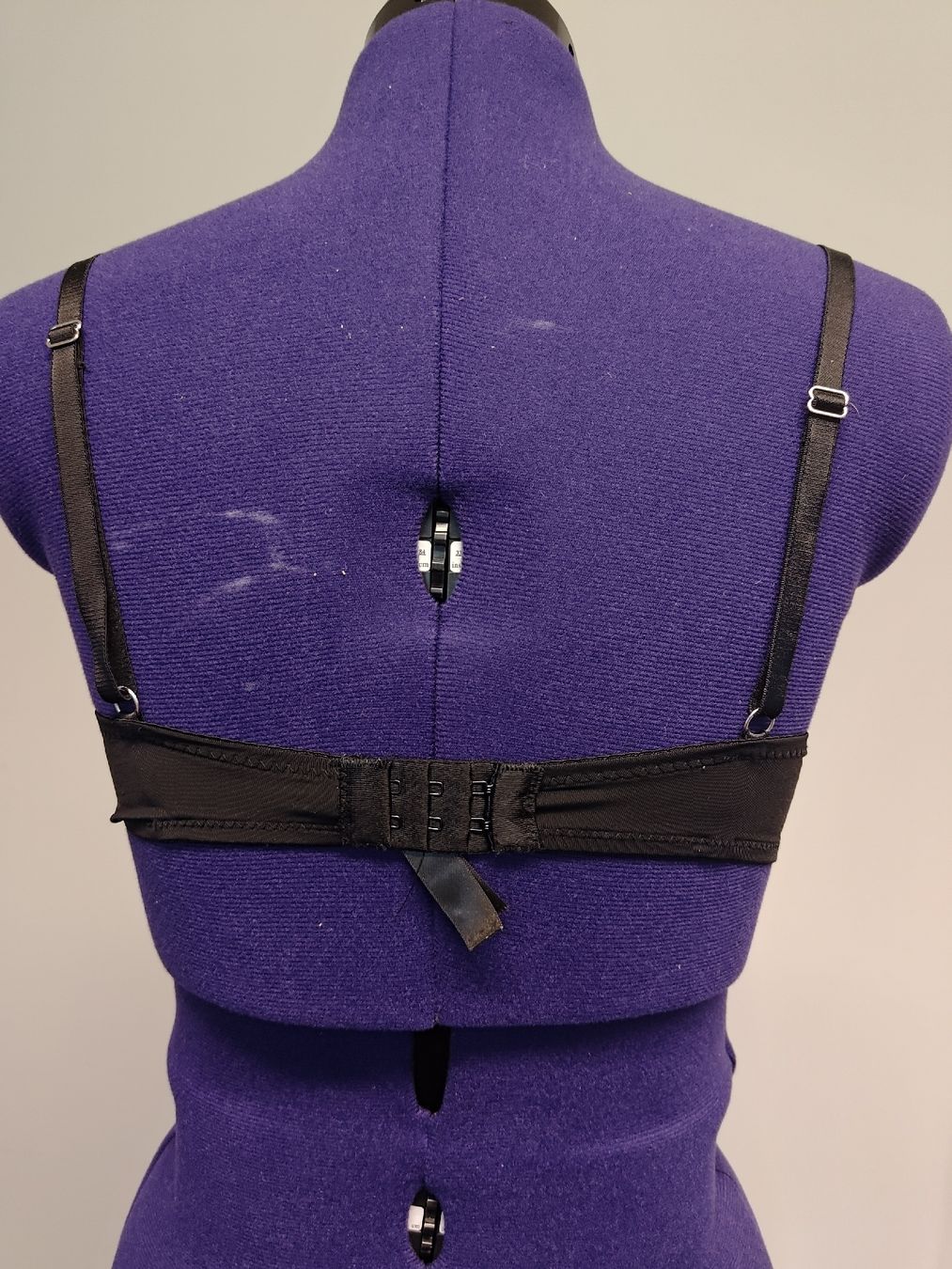 Altra biancheria intima: 2er pack BH Grösse 75C – Usato da Schwerzenbach venduto da VityaCrafts 1