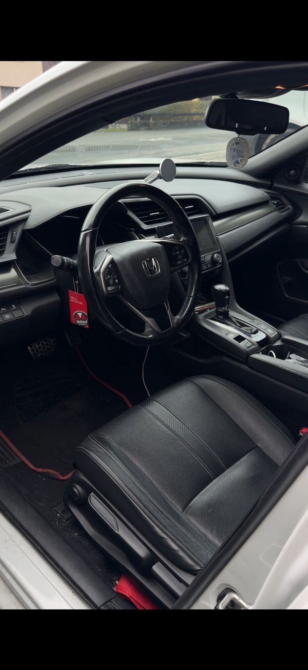 Automobili: Honda Civic – Usato da Giswil venduto da mam_fyv5 1