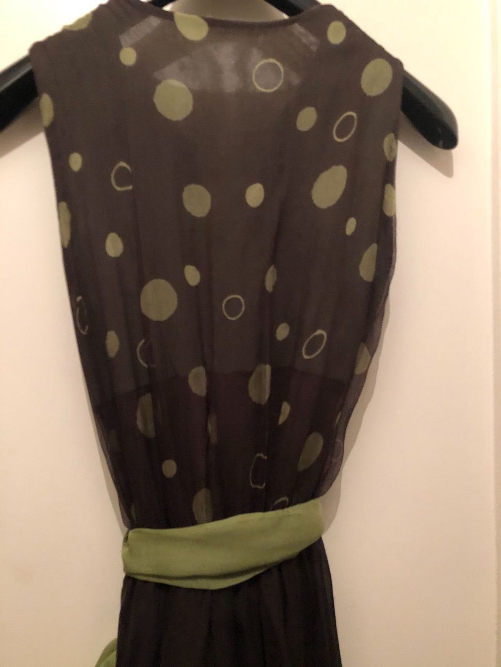 Kleider: Elegante Damen Kleid Neue Gr/M – Gebraucht aus Basel von Ivana_4