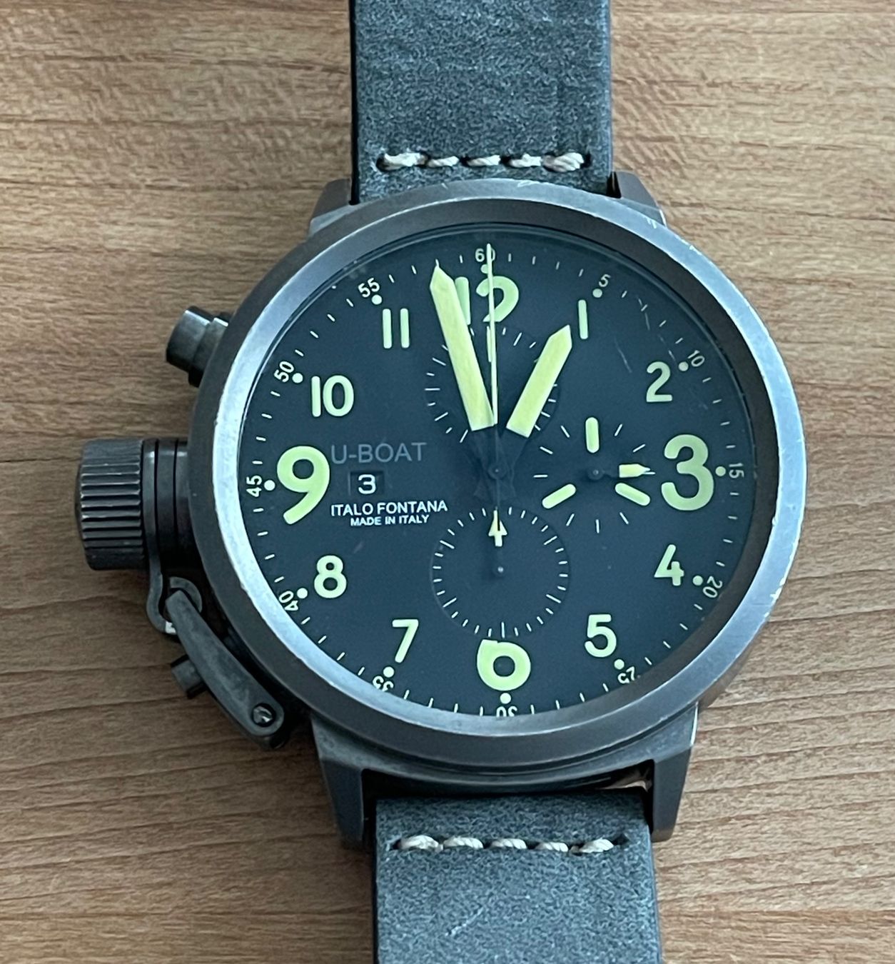 Orologi: U-BOAT Flightdeck U7750/50 Automatic Chronograph Ref. 5298 – Usato da Embrach venduto da Canderau 4