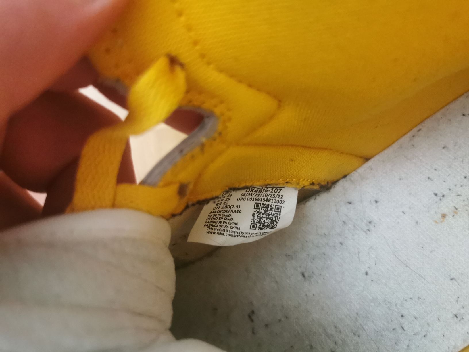 Jordan Scarpe da uomo: Jordan Airship yello Gr: 44 – Usato da Bern venduto da ged_ffx9 5