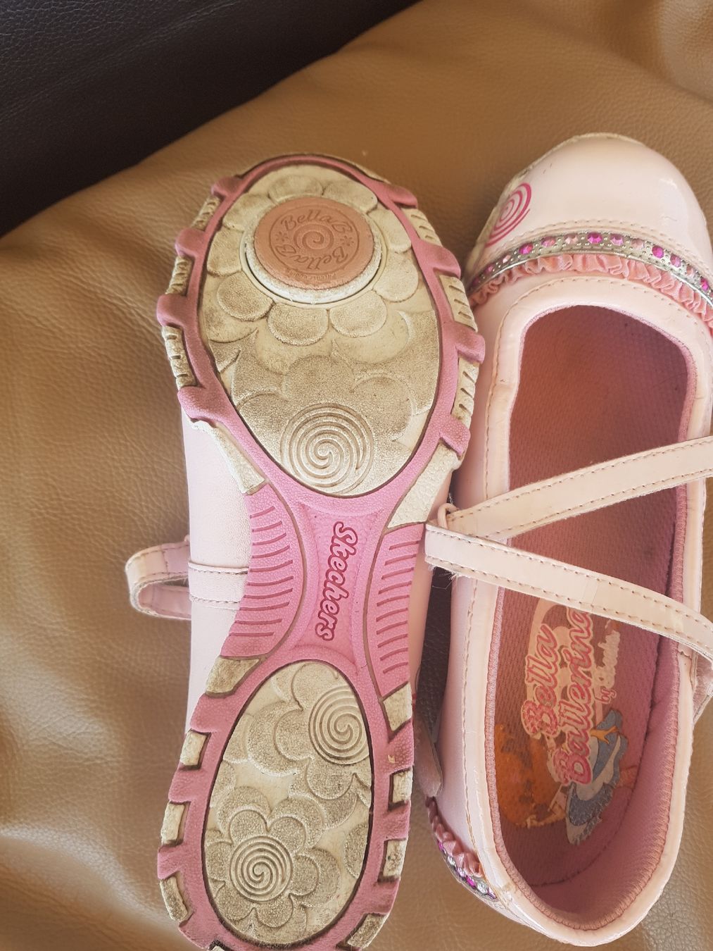 Skechers Chaussures filles: Skechers Bella Spin Rider Mädchen Sneaker – D'occasion à Rupperswil par Annet.Dann888 4