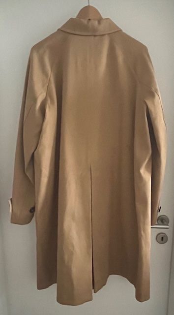 Totême Cappotti: TOTEME Midi-Regenmantel Gr. 40 – Usato da Zollikon venduto da SVCHGZ 5