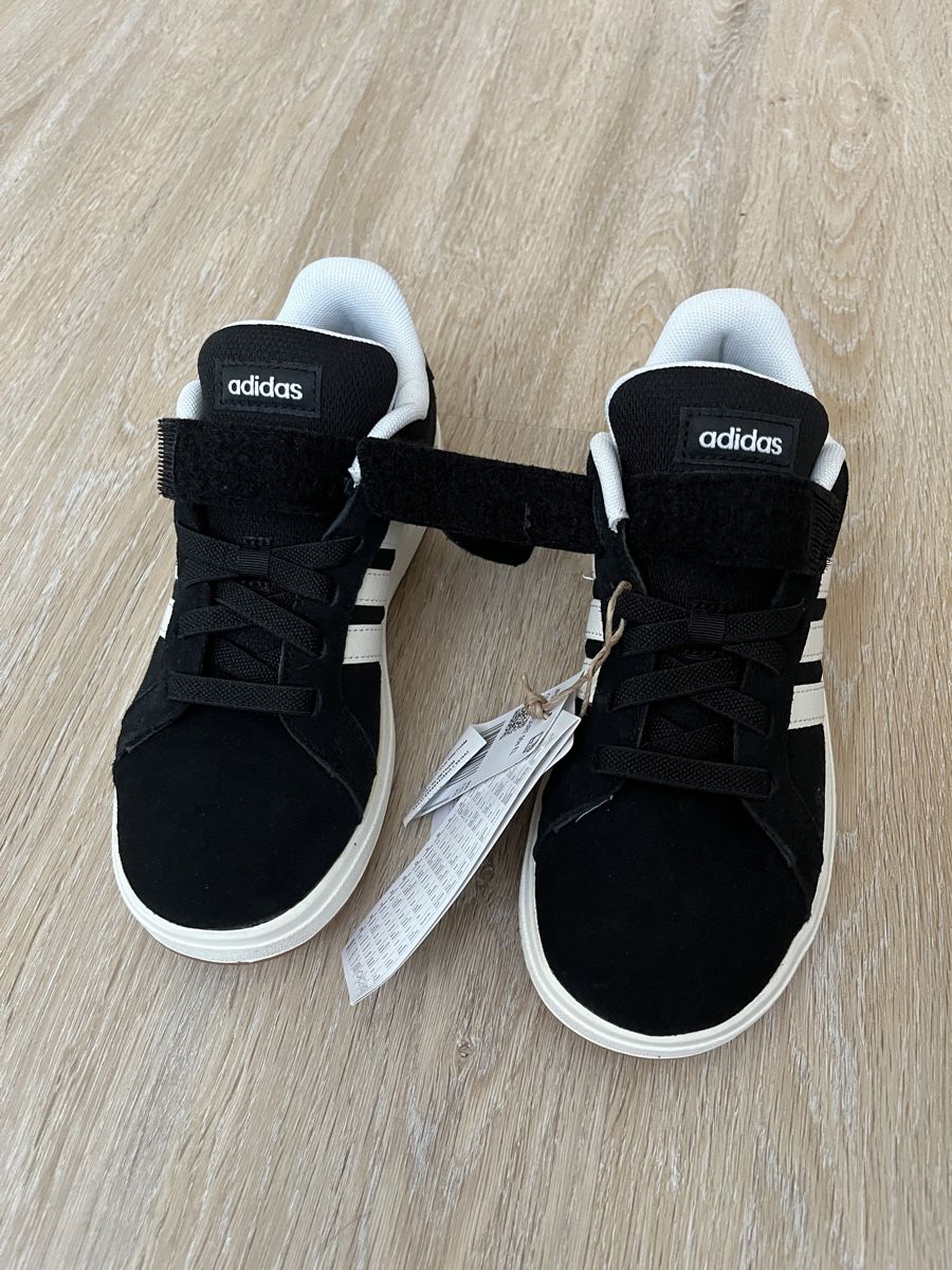 Adidas Schuhe für Jungen: Sneaker Adidas NEU Gr. 35 – Neu und originalverpackt aus Sulz AG von Zissi31324
