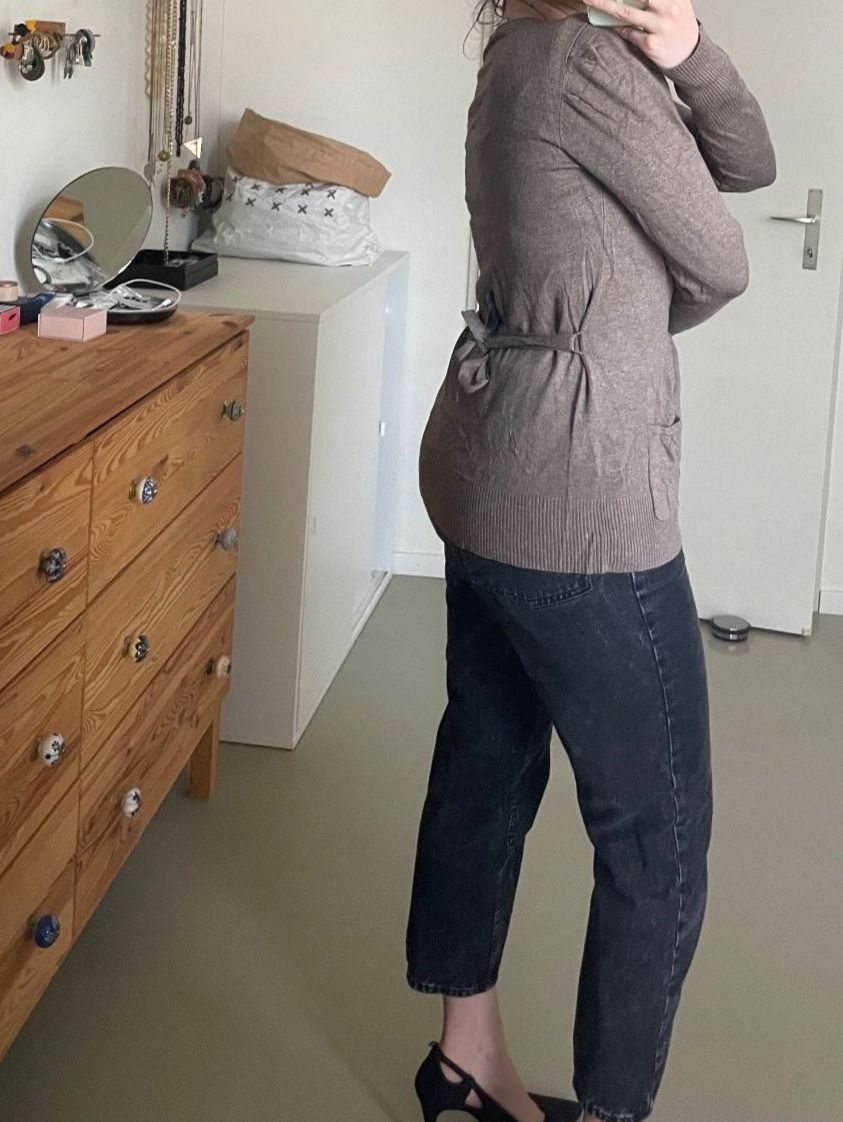Maglioni & Felpe: Beige/ockerfarbene Weste - Gilet à manches longues ocre – Usato da Zürich venduto da AnnaSa 3