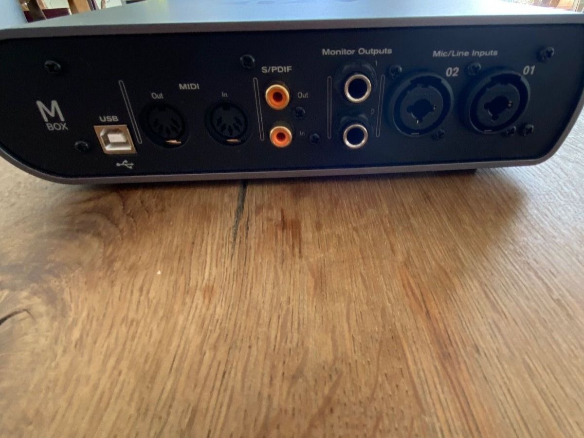 Avid Mischpulte: Avid Mbox - USB Audio Interface – Defekt aus Fürigen von  1