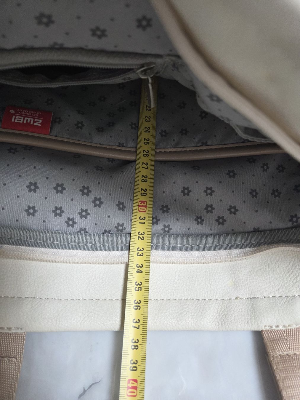 Borse da donna: Zwei Handtasche – Usato da Embrach venduto da Musti20 3