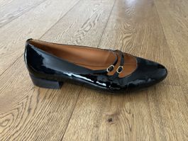 Les Souliers Sezane Black Patent Mary Janes Size 40 EU 