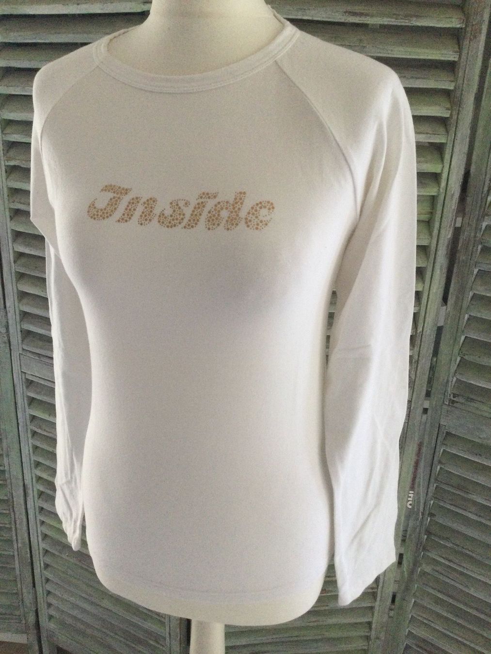 Top: Sweat blanc inscription doré INSIDE, taille – Usato da Agiez venduto da chouchanelle 2