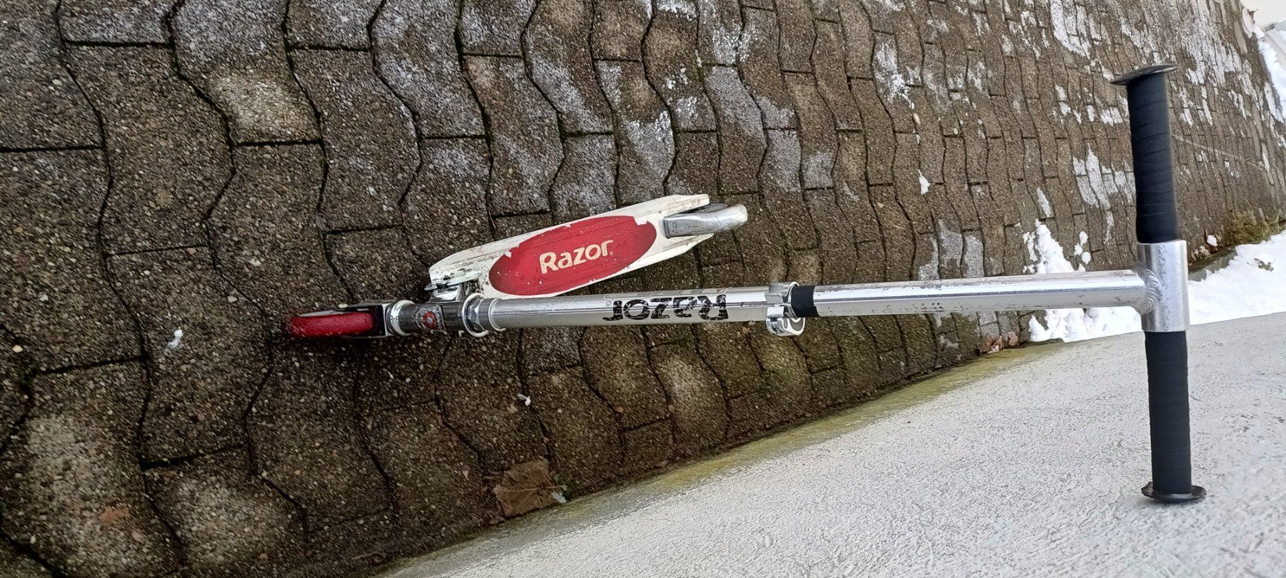 Kickboard: Trottie Razor – Usato da St. Gallen venduto da MBO22AUTOGEWERBE 1