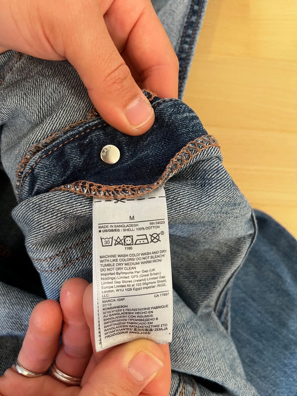 Gap Jeans: GAP Latzhose Denim - Gr. M – D'occasion à Zürich par corinne.nussbaumer20 3