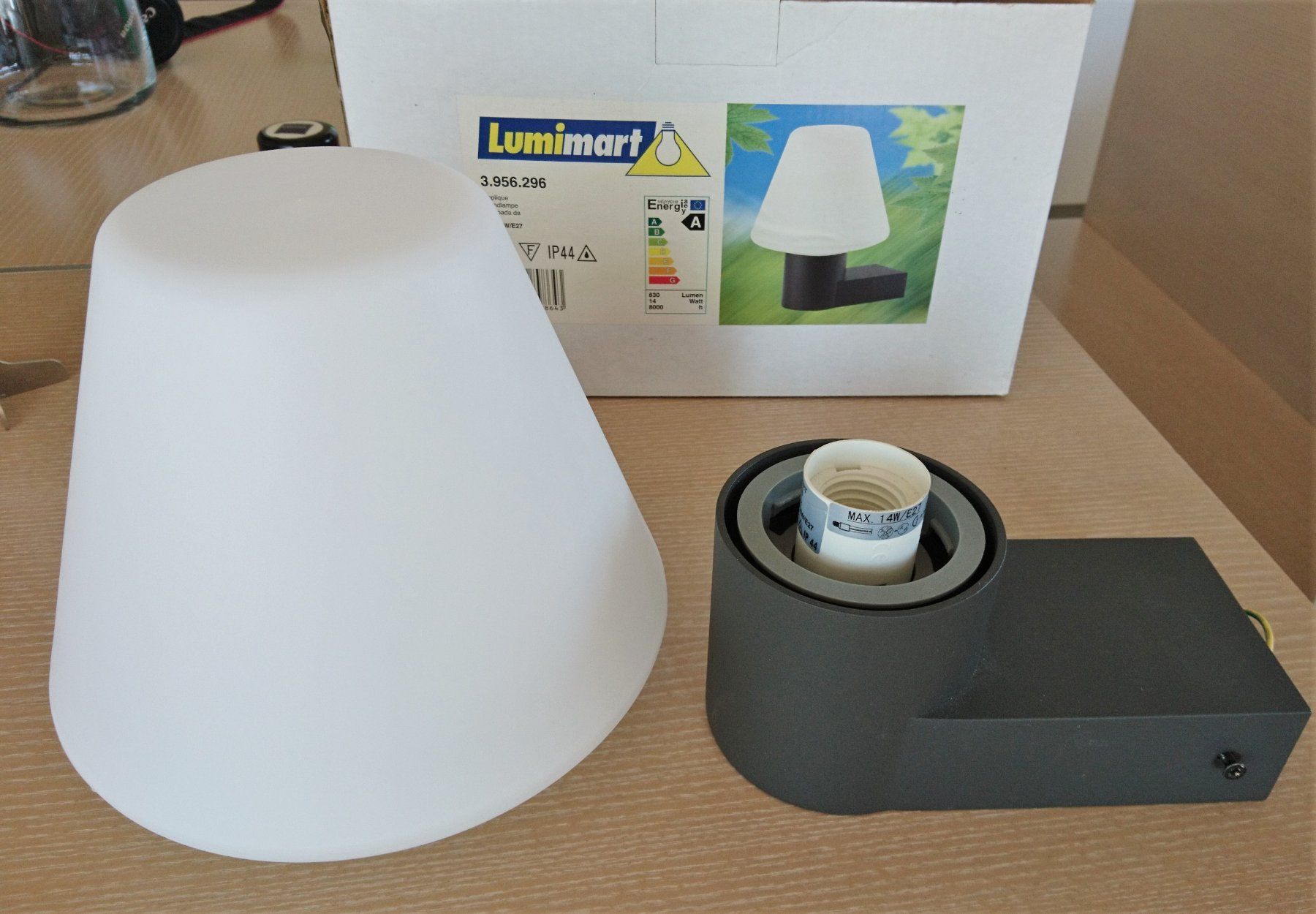 Lampade: Applique lampe extérieure 2 pièces – Nuovo e nell'imballaggio originale da Pully venduto da Chabet 1