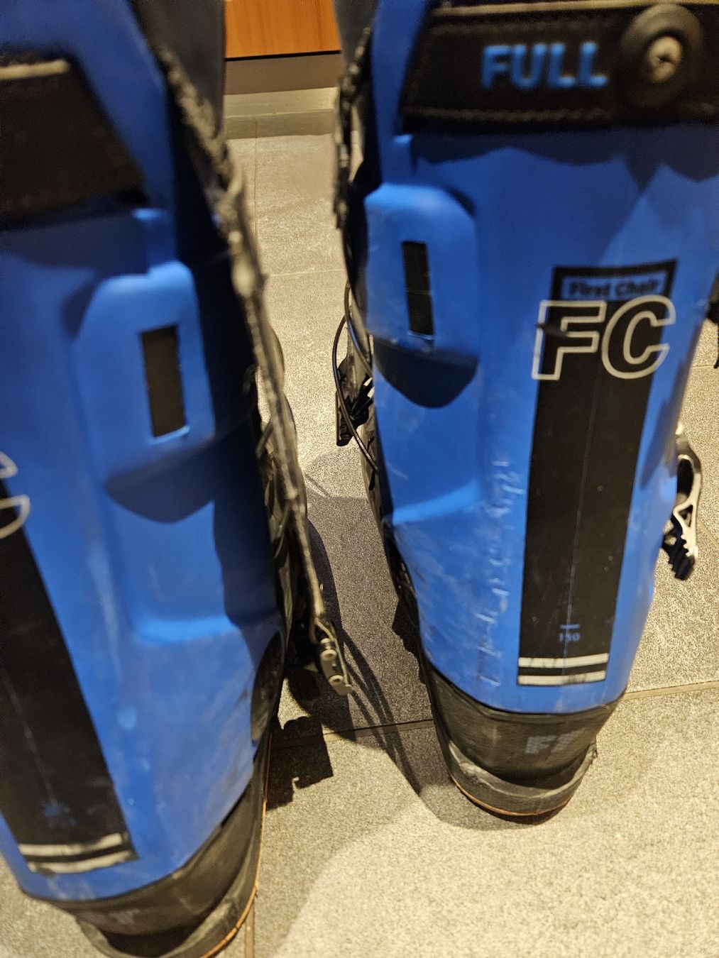 Scarpe da uomo: FULL TILT Skischuhe – Usato da Celerina venduto da cor_9yfb 2
