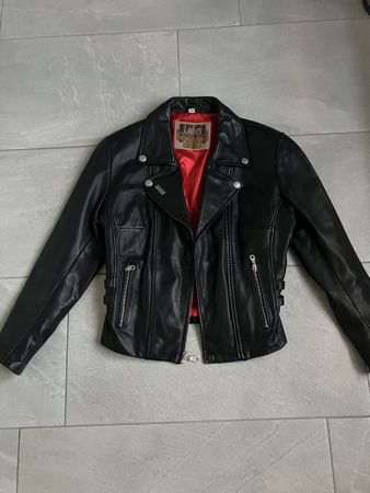 Motorrad Lederjacke Damen Grösse DM neuwertig