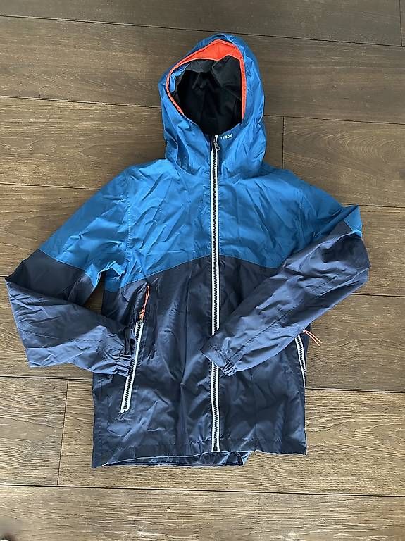 Jacken & Mäntel: Tribord Regenjacke 12-13 J. – Gebraucht aus steffisburg von stefanruoff