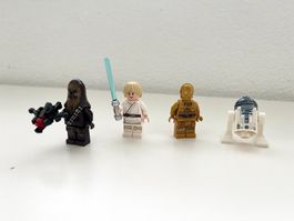 LEGO Star Wars Chewbacca, Luke, C-3PO and R2-D2 Minifigures