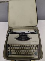 Schreibmaschine Olympia SM3 mit Koffer Made in Germany 40-60