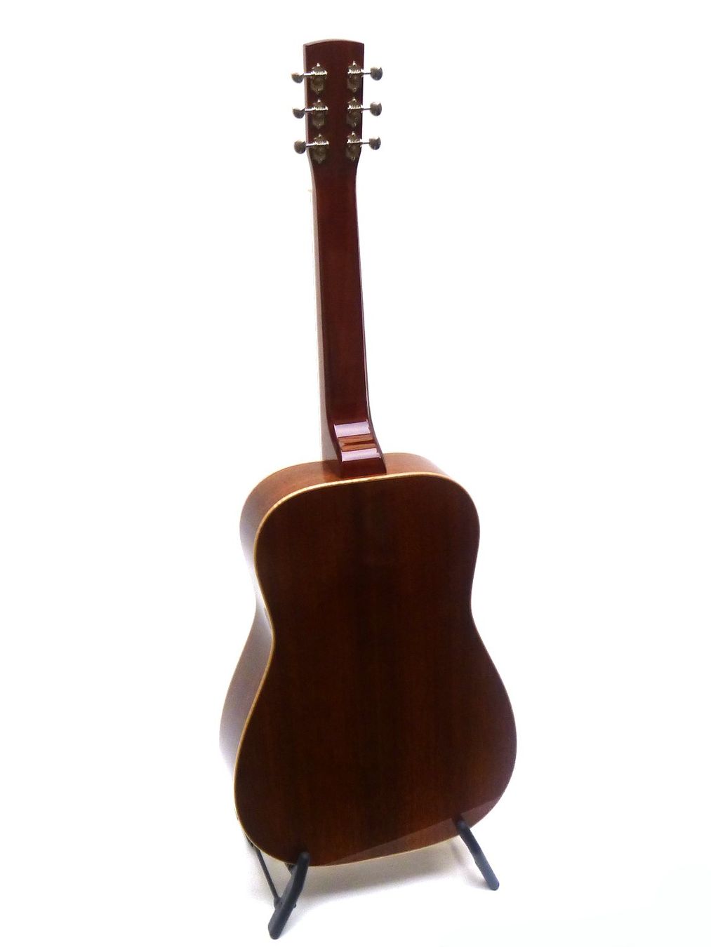 Musikinstrumente: BEARD E-Odyssey – Neu und originalverpackt aus Schaffhausen von Saitensprung_SH 1
