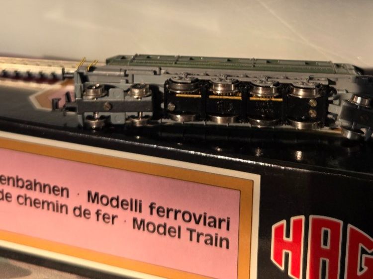 Hag Modelleisenbahnen: HAG SBB Re 4/7  Nr. 800 – Gebraucht aus Arni AG von bruno1951 9