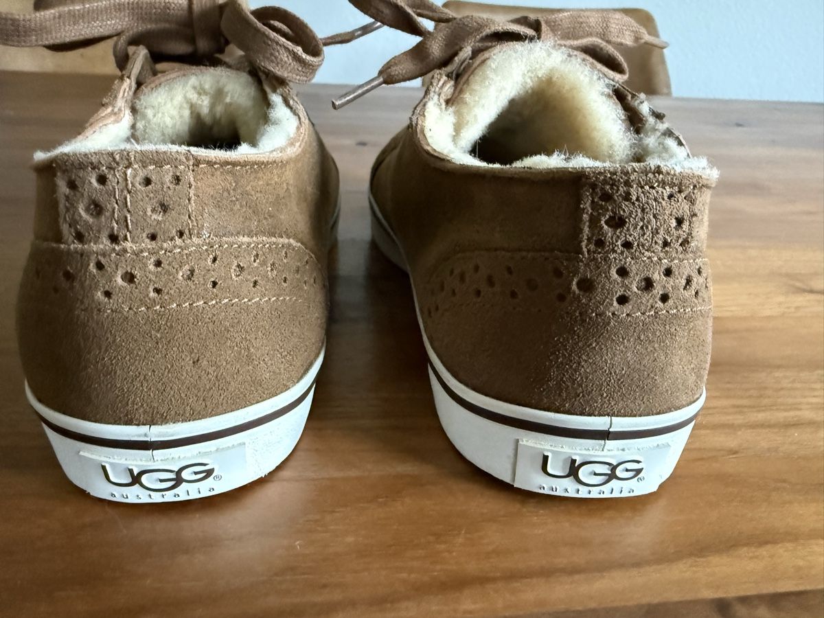 Ugg Scarpe da uomo: UGG Sneakers Men – Nuovo e nell'imballaggio originale da Hünikon venduto da Grand7 3