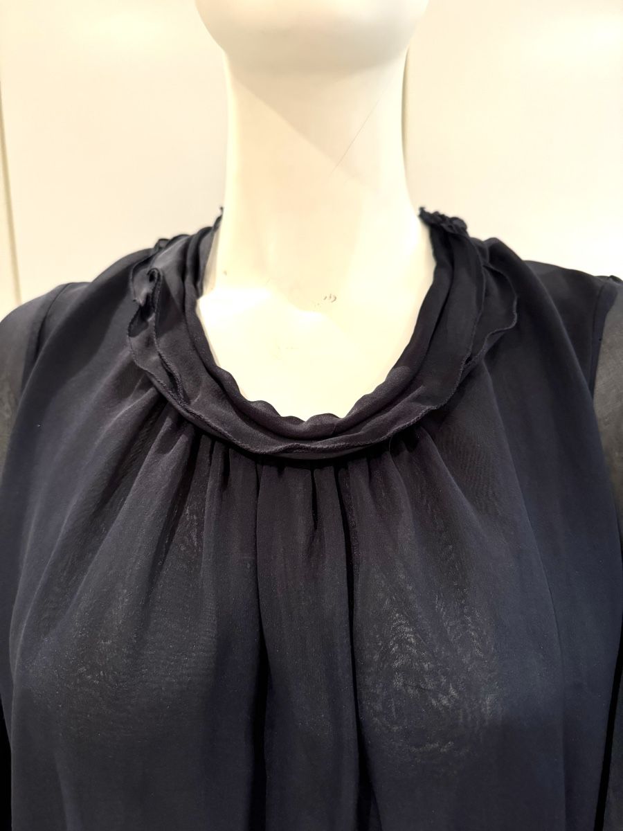 Blusen: Blouse soirée fine bleu foncé 40 – Neu (gemäss Beschreibung) aus Genève von flocon06 3