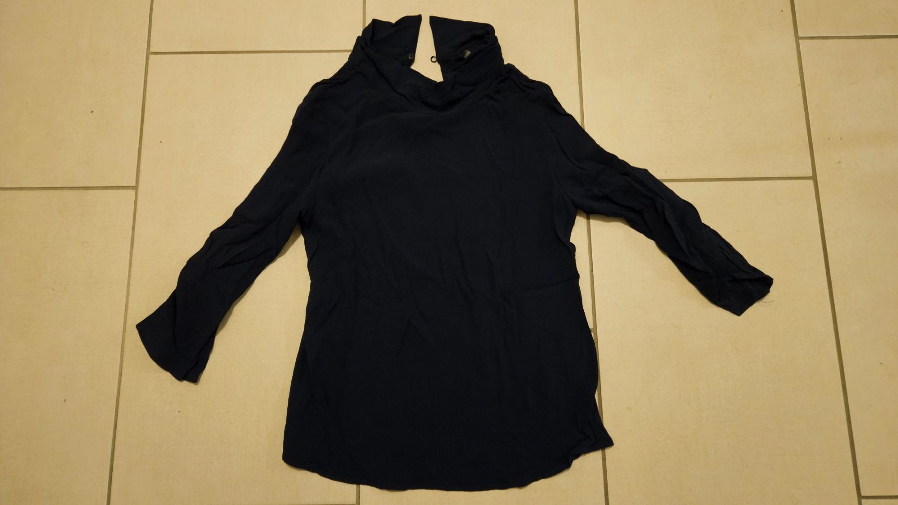 Zara Tops: Top Zara Gr. XS – Gebraucht aus Vevey von nus_ly82