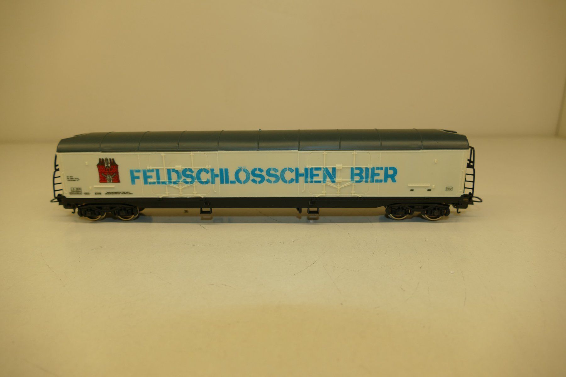 Lima Modellini di ferrovie: Lima H0: SBB Güterwagen Feldschlösschen Bier – Nuovo (secondo la descrizione) da Niederhasli venduto da Flash32 1