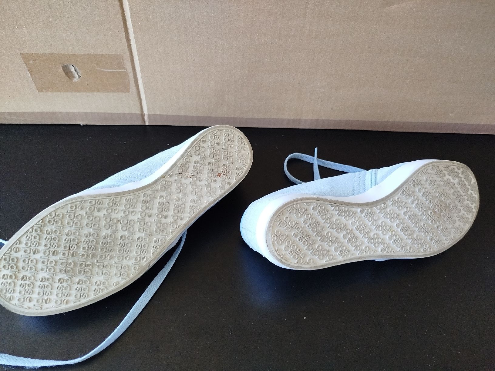 Adidas Damenschuhe: Leichte Turnschuhe hellblau Grösse 39 1/3 gebraucht – Gebraucht aus Rümlang von kpw_t955 3
