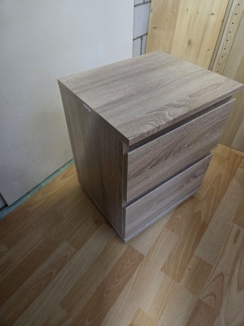 Ikea Tables de nuit: Nachttisch – D'occasion à Zürich par luks_