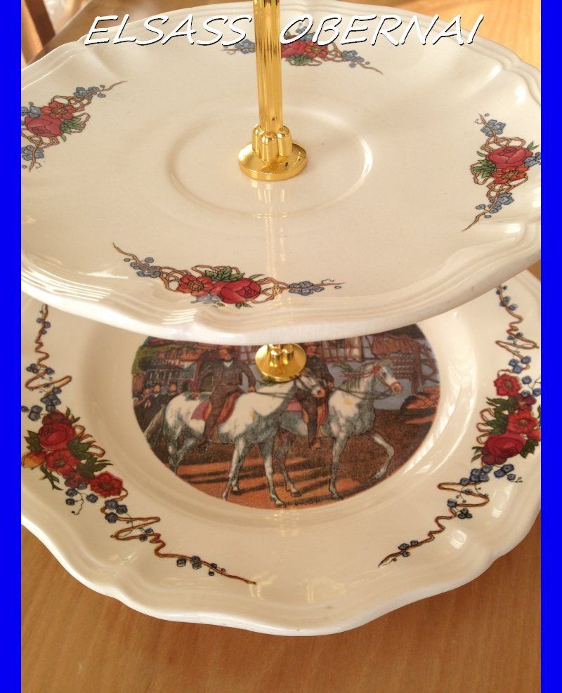Piatti: Grosse Etagere mit Obernai Elsass Gedeck – Usato da Subingen venduto da ArtBead 2