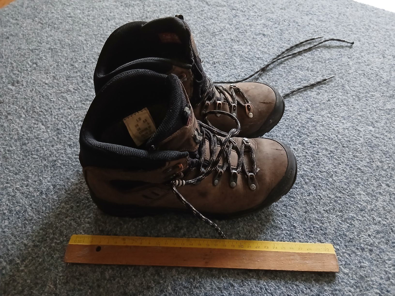 Mammut Scarpe da uomo: Mammut Wanderschuhe Grösse 38 – Usato da Wettingen venduto da bene909