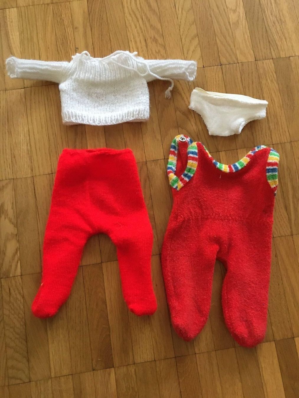 Supreme Puppen: Sasha Puppe Baby inkl. Kleider – Gebraucht aus Winterthur von Quilterin 3