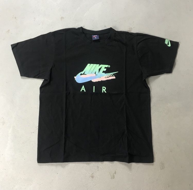 Nike T-shirt: Nike Air Vintage T-Shirt – Usato da Bettwiesen venduto da capstockch 1