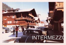 Adelboden BE // Dorf ca. 1960 VW Käfer Oldtimer // Winter