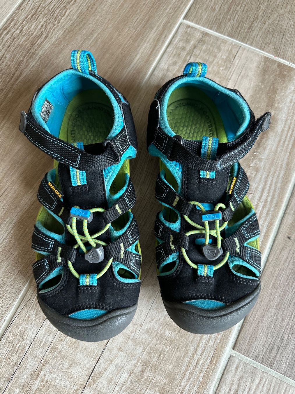 Keen Scarpe per ragazzi: Keen Sandalen Gr. 35 schwarz-blau – Usato da Rudolfstetten venduto da Joyw 1
