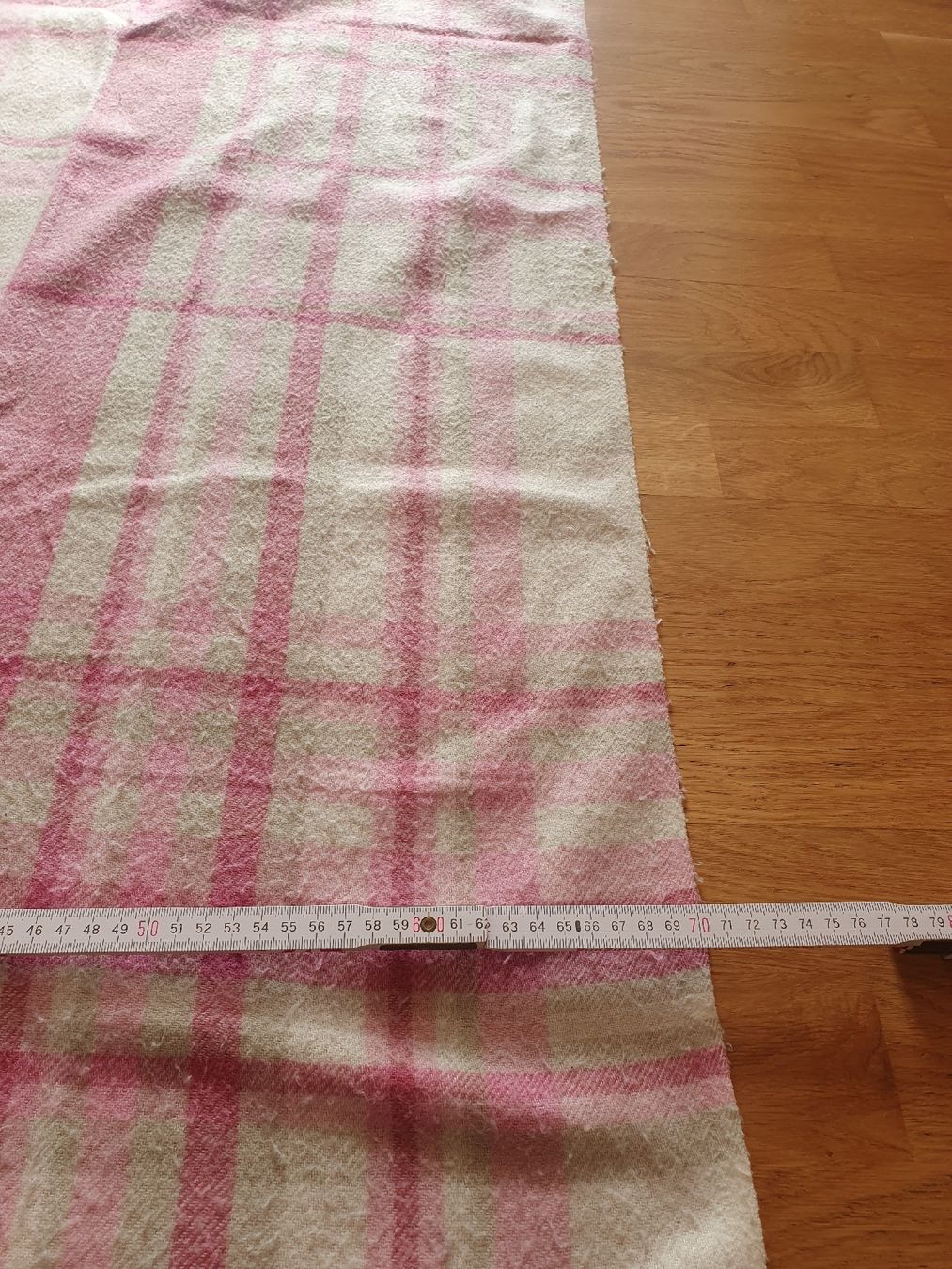Foulards, Tücher & Schals: Schal kariert beige/rosa mit Fransen – Gebraucht aus Moosseedorf von Sonnenschein.. 6