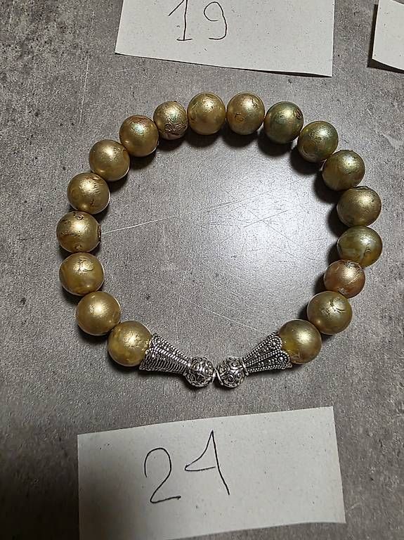 Bracelets: Bracelets – Neuf avec emballage d'origine à Fribourg par kal_2jdw