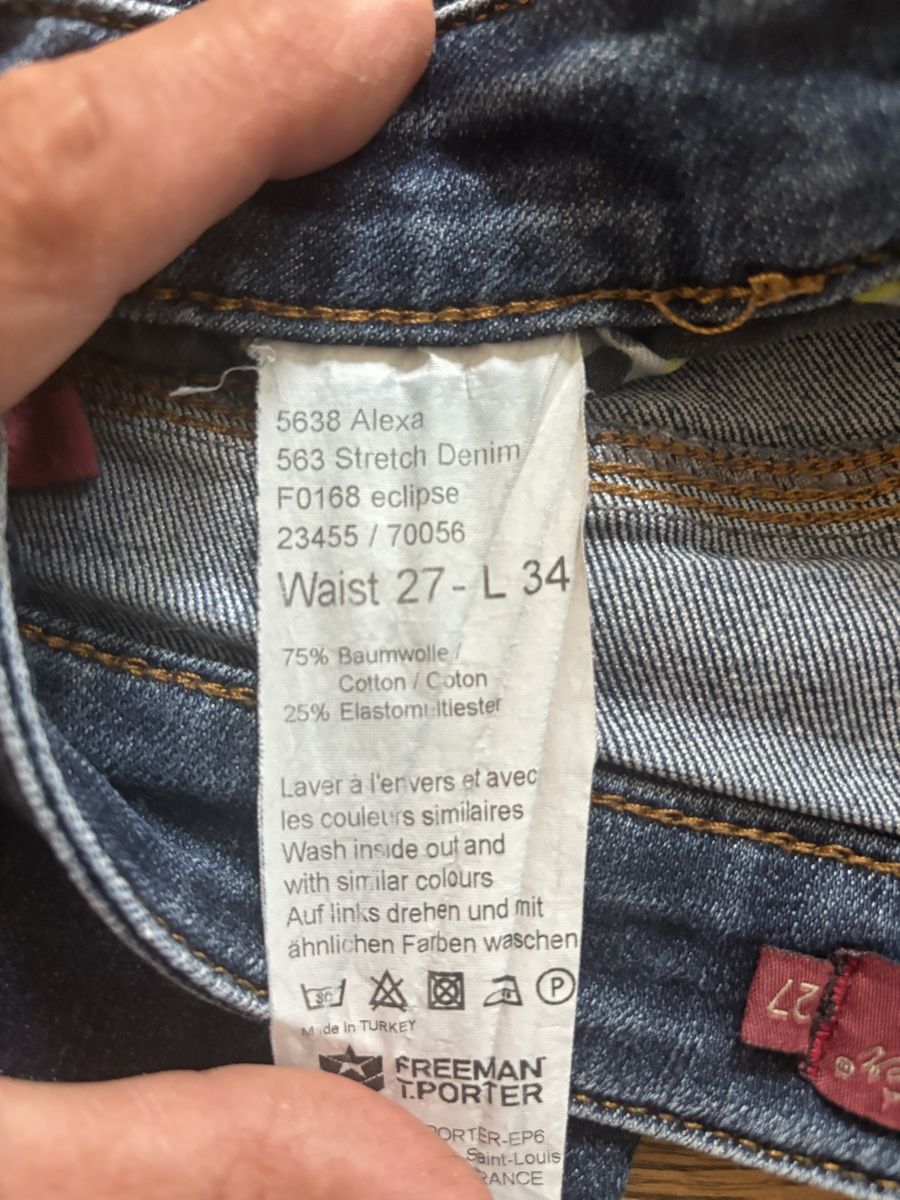 Freeman T. Porter Jeans: Freeman Porter Jeans – D'occasion à meiringen par Vlinder01 4