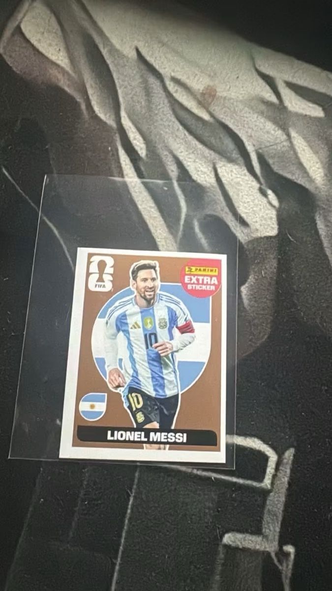 Panini Carte collezionabili: Verkaufe Messi Extra Sticker Bronze – Nuovo e nell'imballaggio originale da Melchnau venduto da gom_t28z