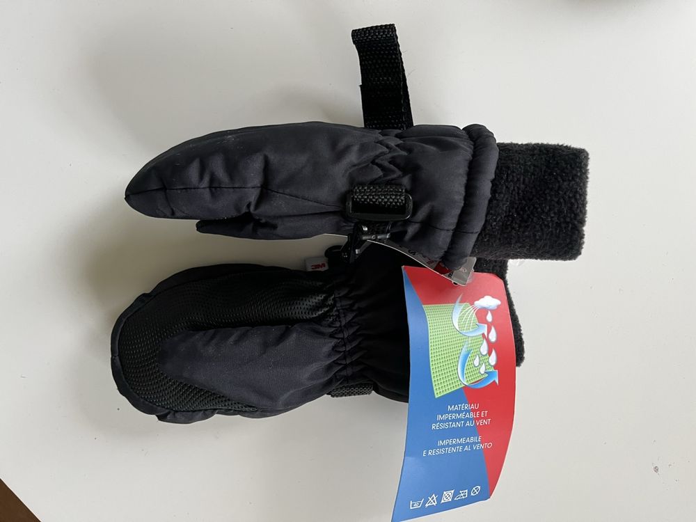 Migros Gants: MIGROS Handschuhe 2 - 4 Jahre NEU – Neuf avec emballage d'origine à Wolfwil par NewGirl 3