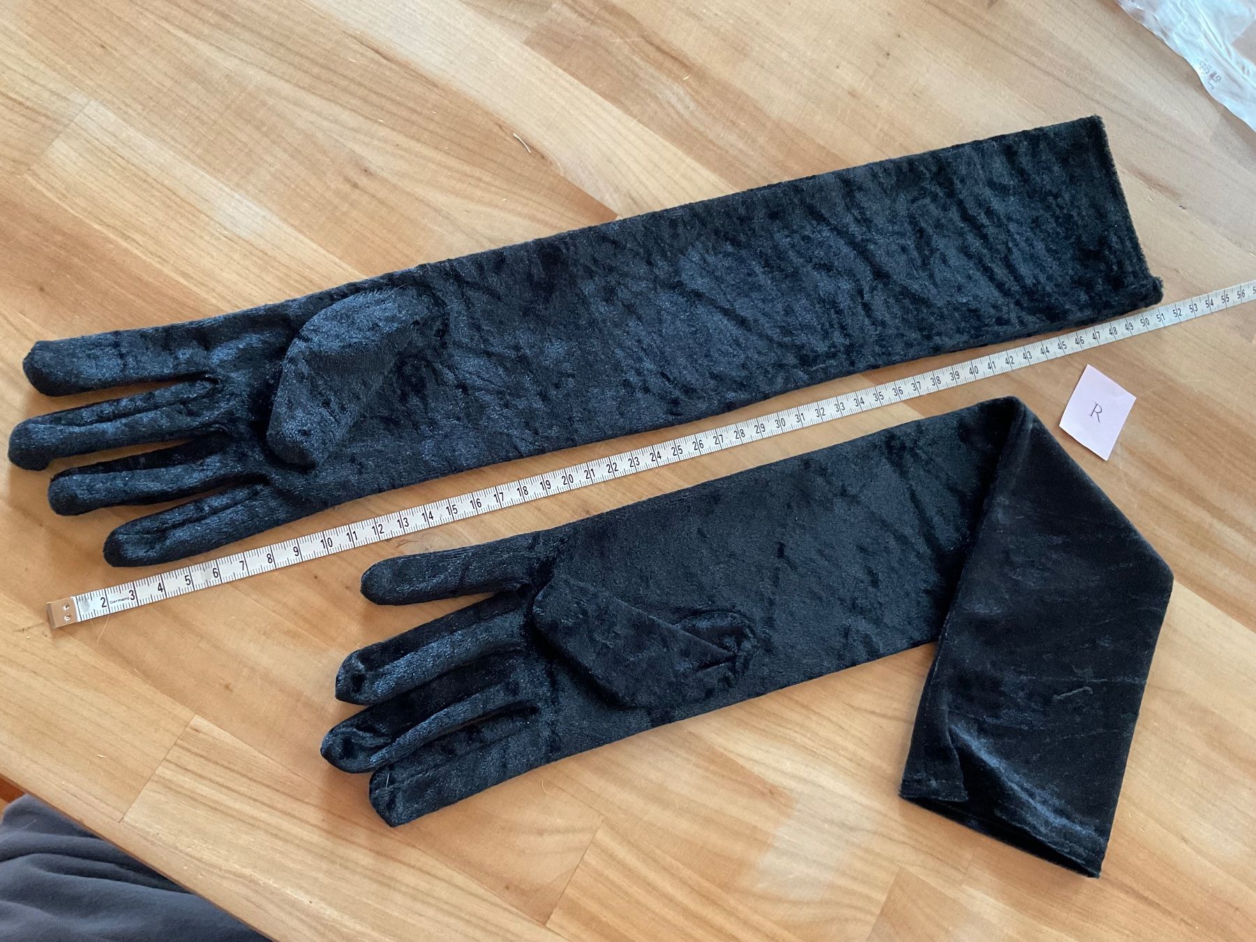 Guanti & manicotti: Stoff Samt Handschuhe schwarz lang – Nuovo (secondo la descrizione) da Rümlang venduto da resale35