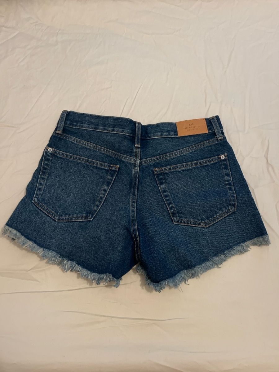 Mango Jeans: Jeans Shorts – Usato da Bern venduto da lis_vb2h 1