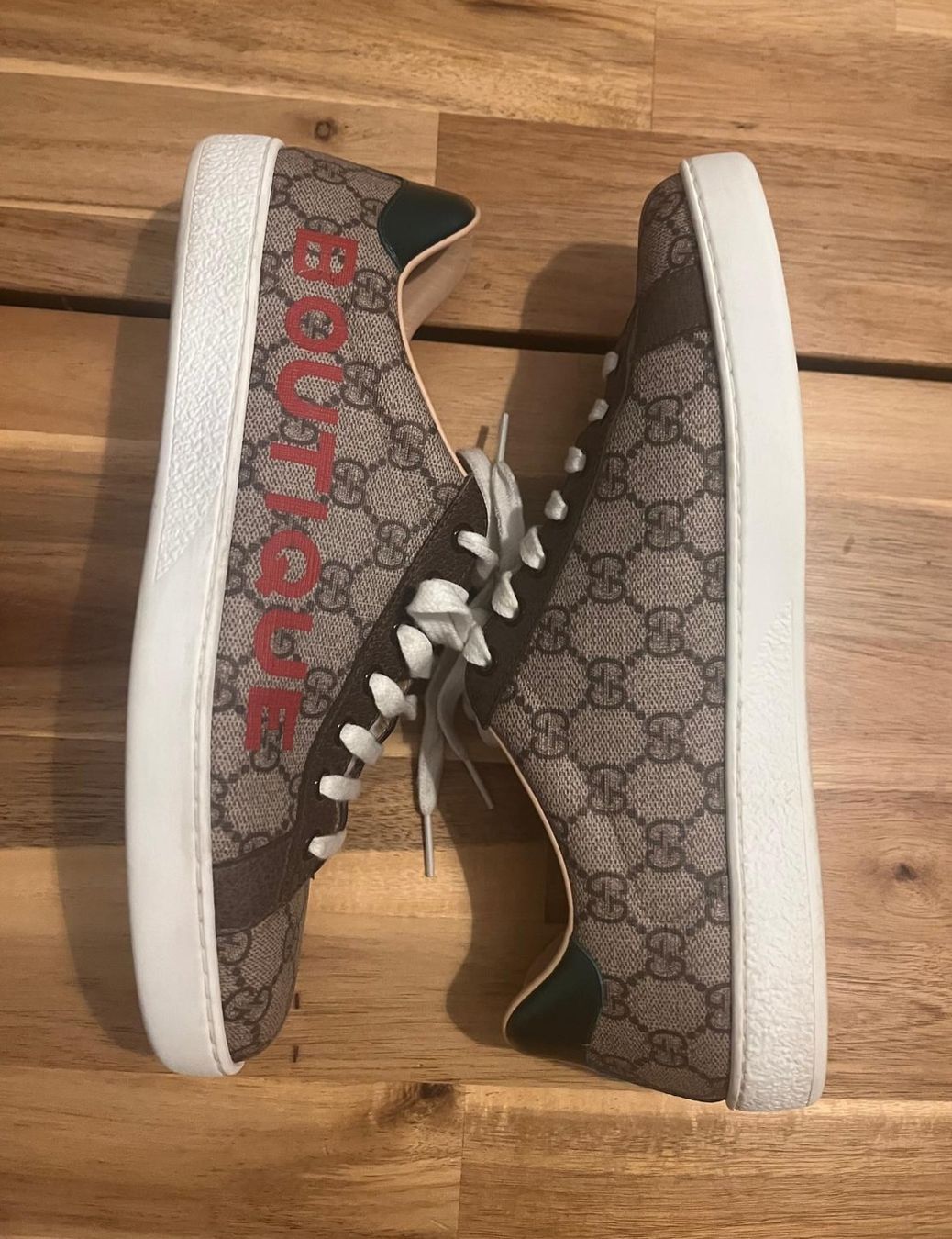 Gucci Scarpe da uomo: Gucci, GG Ace' Sneakers – Usato da Leuggern venduto da _zd9m