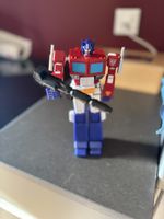 Yolopark Optimus Prime AMK Pro-Series Transformers