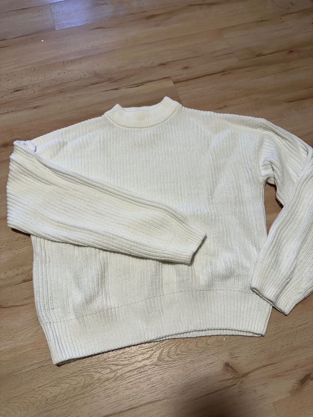 Maglioni & Felpe: Strickpullover FB Sister weiss Grösse S – Usato da Berg SG venduto da ES78