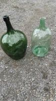2 Alte Glasflaschen Grün, Vintage, für Dekoration